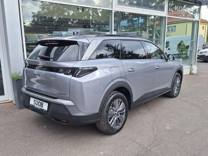 Peugeot 5008, Peugeot 5008 ALLURE Hybrid 145 e-DCS6, barva šedá