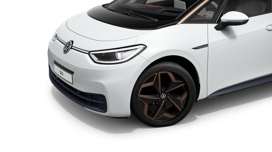Volkswagen ID.3, ID.3 Tech, výk. 150 kW, kapac. 58 kWh, barva bílá