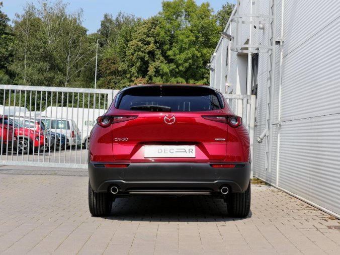 Mazda CX-30, 2,0 Skyactiv-X 180k/132kW MAN, barva červená