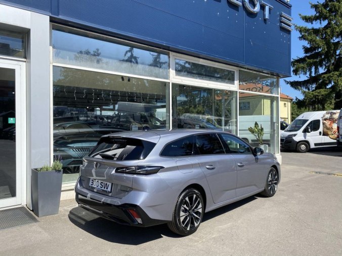 Peugeot 308, Peugeot 308 SW ALLURE Hybrid 145 e-DCS6, barva šedá