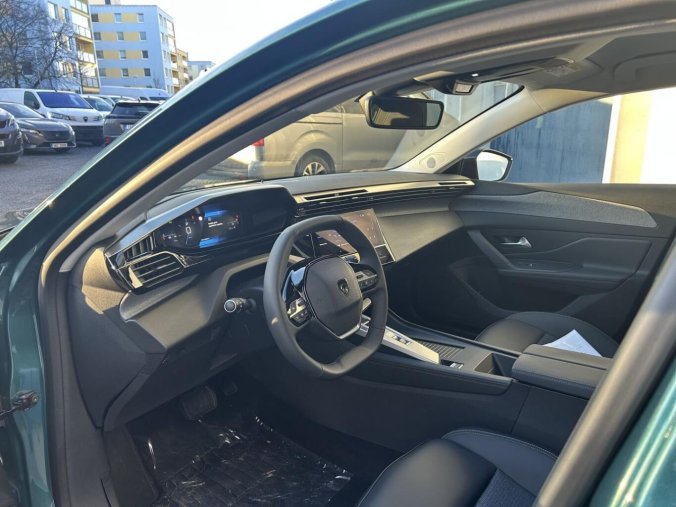 Peugeot 308, Peugeot 308 SW ALLURE BlueHDi 130k EAT8, barva modrá