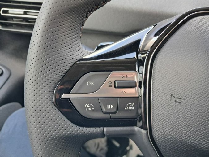 Peugeot Rifter, Peugeot Rifter GT BlueHDi 130 S&S EAT8, barva bílá
