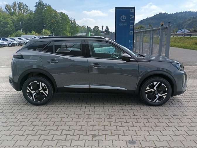 Peugeot 2008, Peugeot 2008 ALLURE PureTech 100 S&S MAN6, barva šedá