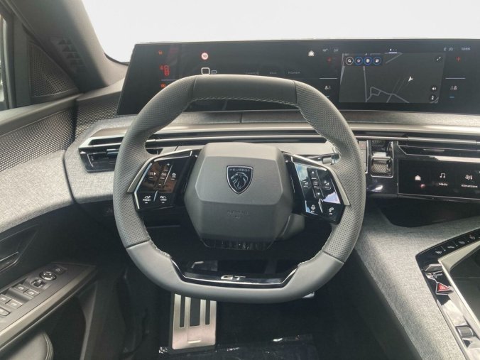 Peugeot 3008, Peugeot 3008 GT Hybrid 145 e-DCS6, barva modrá