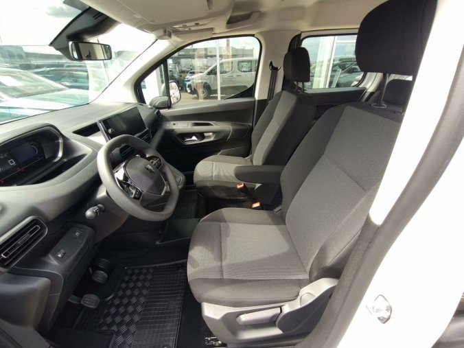 Peugeot Rifter, Peugeot Rifter ACTIVE 1.5HDI 100k MAN6 N1, barva bílá