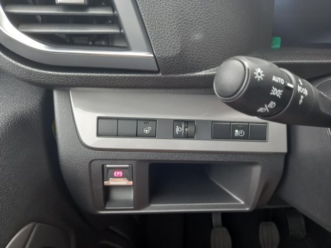 Peugeot Traveller, Peugeot Traveller Active L3 2.2 BlueHDi 150 man, barva šedá