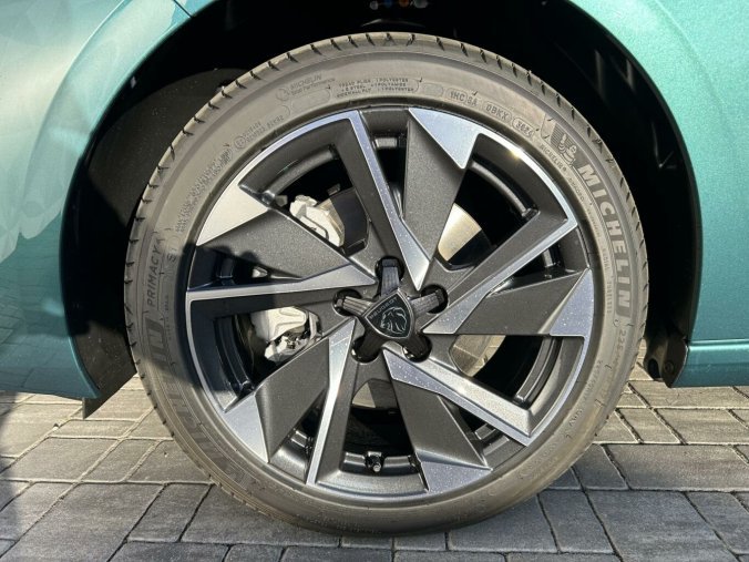 Peugeot 308, Peugeot 308 SW ALLURE PureTech 130 AT, barva modrá