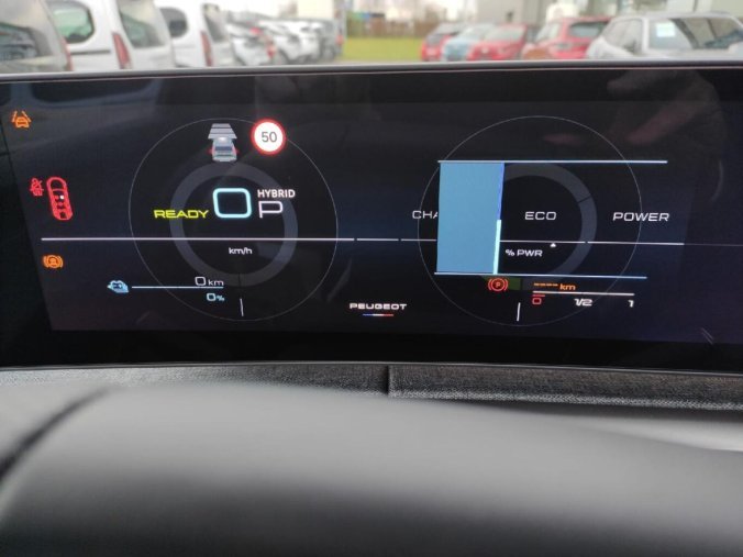 Peugeot 5008, Peugeot 5008 GT Plug-in HYBRID 195k  e-DCS7, barva šedá