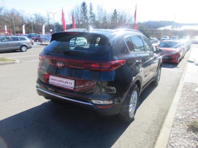 Kia Sportage, 1.6 GDI COMFORT, barva černá