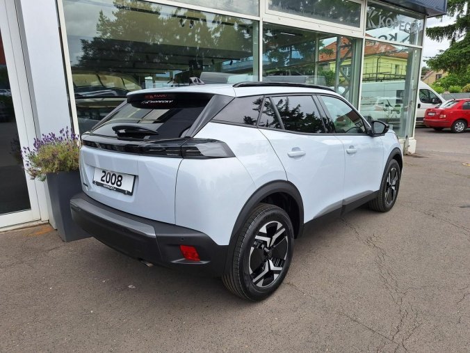 Peugeot 2008, Peugeot 2008 ALLURE Hybrid 110 e-DCS6, barva bílá