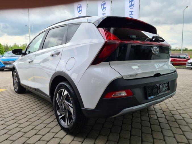 Hyundai Bayon, 1,0 T-GDI 74 kW 6st. manuální, barva bílá
