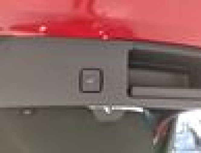 Ford Kuga, 1.5 EcoBoost, barva červená