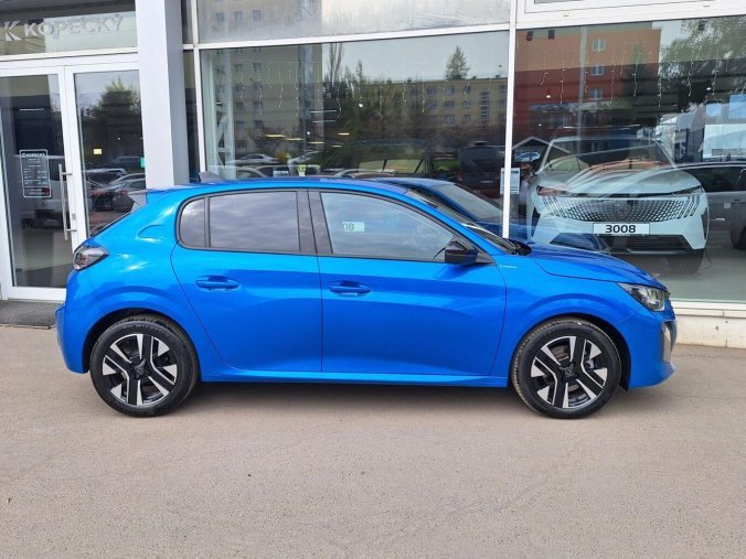 Peugeot 208, Peugeot 208 ALLURE 1.2 PT 100k MAN6, barva modrá