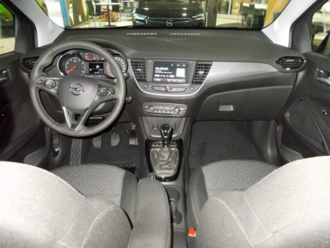 Opel Crossland X, Edition 1.2 TURBO (81kW/110k), barva bílá