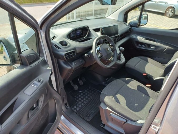 Peugeot Rifter, Peugeot Rifter LONG ACTIVE BlueHDi 100k, barva stříbrná