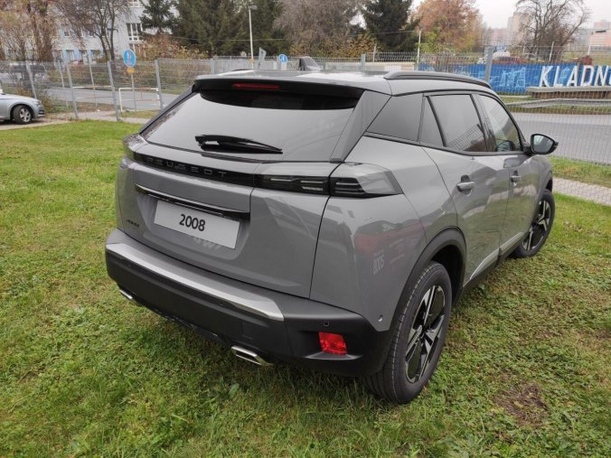 Peugeot 2008, Peugeot 2008 ALLURE 1.2I 130K AUT8, barva šedá