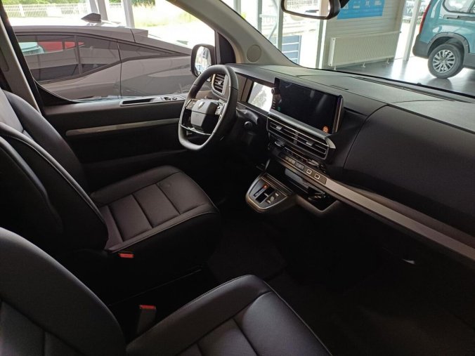 Peugeot Traveller, Peugeot Traveller ALLURE 2.2 BlueHDi 180k EAT8, barva šedá