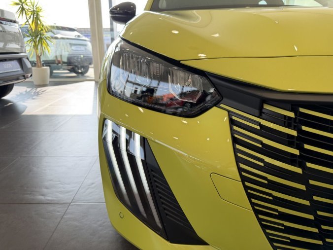 Peugeot 208, Peugeot 208 BUSINESS 100 koní, 7let záruka, barva žlutá