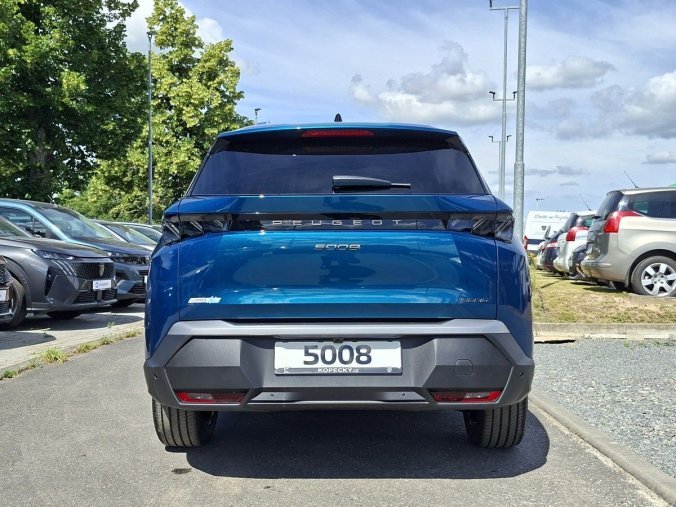 Peugeot 5008, Peugeot 5008 GT - SUMMER BLUE 145 e-DCS6, barva modrá