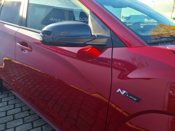 Hyundai Kona, 1,0 T-GDI 88 kW MT PE, barva bílá