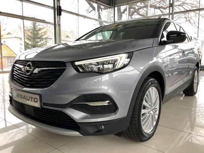 Opel Grandland X, Innovation 1,6Turbo AT8 + ZP, barva šedá