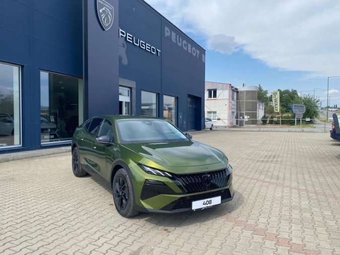 Peugeot 408, Peugeot 408 ALLURE Hybrid 145 e-DCS6, barva oranžová