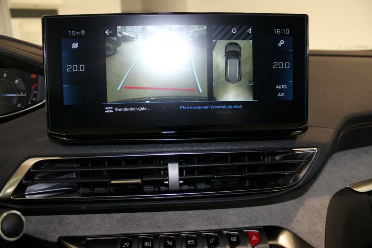 Peugeot 5008, Peugeot 5008 GT BlueHDi 130 S&S EAT8, barva černá