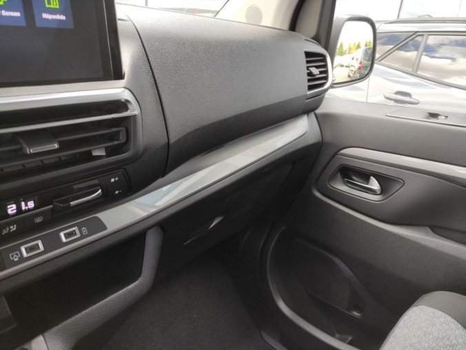Peugeot Traveller, Peugeot Traveller L2 2.0 HDI AUT8 180k NAV 2+3+3, barva stříbrná