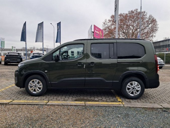 Peugeot Rifter, Peugeot Rifter LONG ALLURE BlueHDi 130 S&, barva zelená