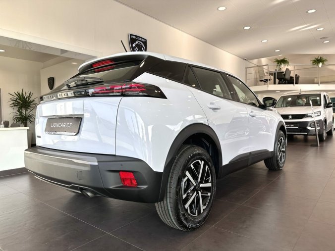 Peugeot 2008, Peugeot 2008 STYLE 100 koní, 7let záruka, barva bílá