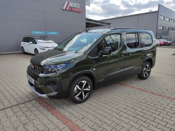 Peugeot Rifter, Peugeot Rifter GT 1.5 HDI 130kAUT8 osobní NAV, barva zelená