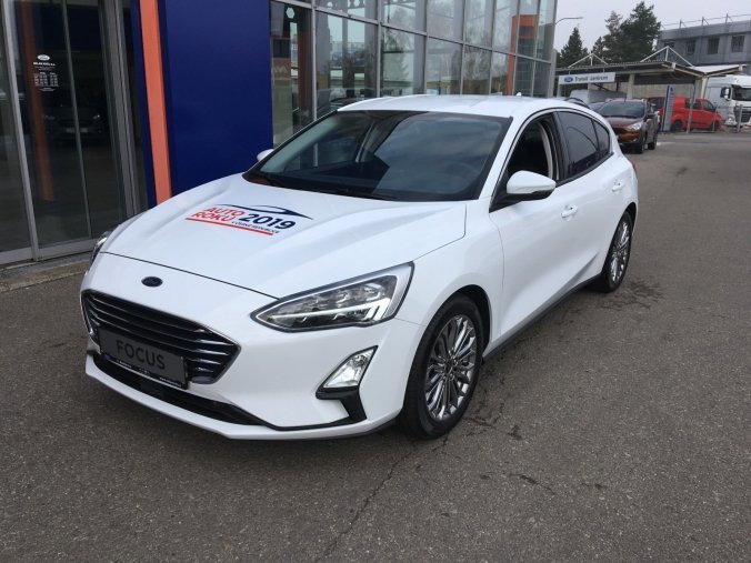 Ford Focus, Titanium, 5dveřová, 1.0 EcoBoost 92 kW/125 k, 6st. manuální, barva bílá