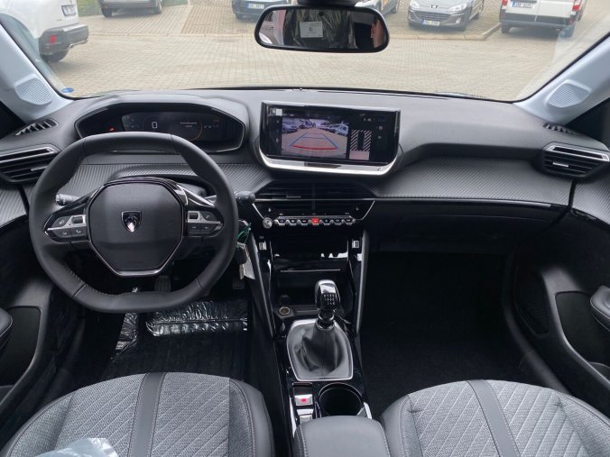 Peugeot 208, Peugeot 208 ALLURE PureTech 100 MAN6 - 9876, barva žlutá