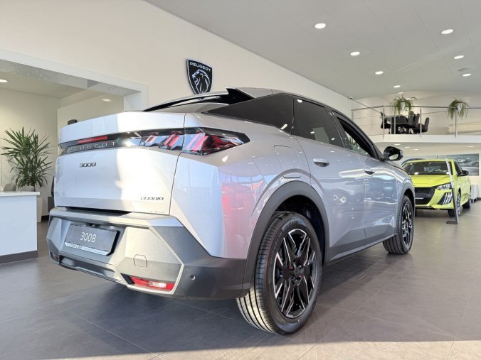 Peugeot 3008, Peugeot 3008 ALLURE Hybrid 136k, Automat, barva šedá