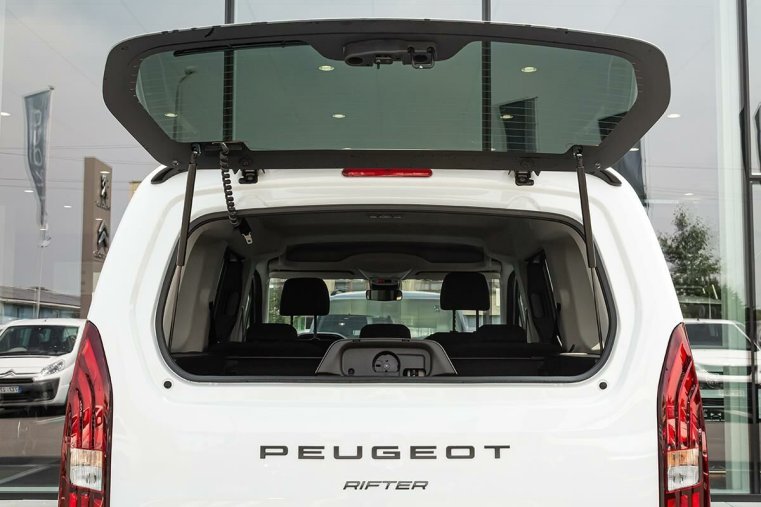 Peugeot Rifter, Peugeot Rifter 1,5 LONG GT BHDi 130 S&S EAT8, barva bílá