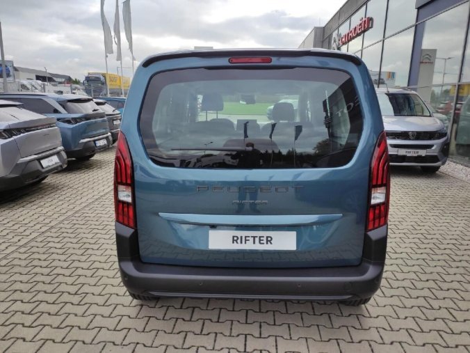 Peugeot Rifter, Peugeot Rifter ALLURE 1.2i 110k MAN6 BENZIN, barva modrá