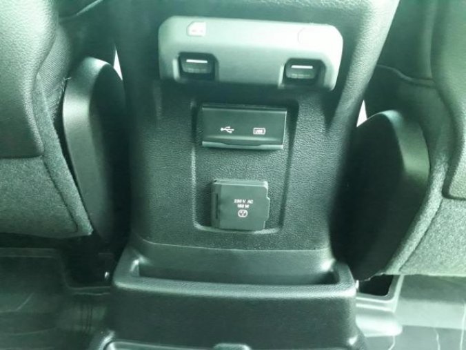 Jeep Wrangler, 2,2 CRD Rubicon Unlimited, barva bílá