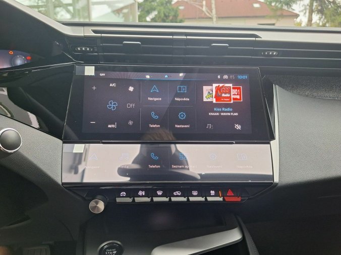 Peugeot 408, Peugeot 408 ALLURE Hybrid 145 e-DCS6, barva bílá