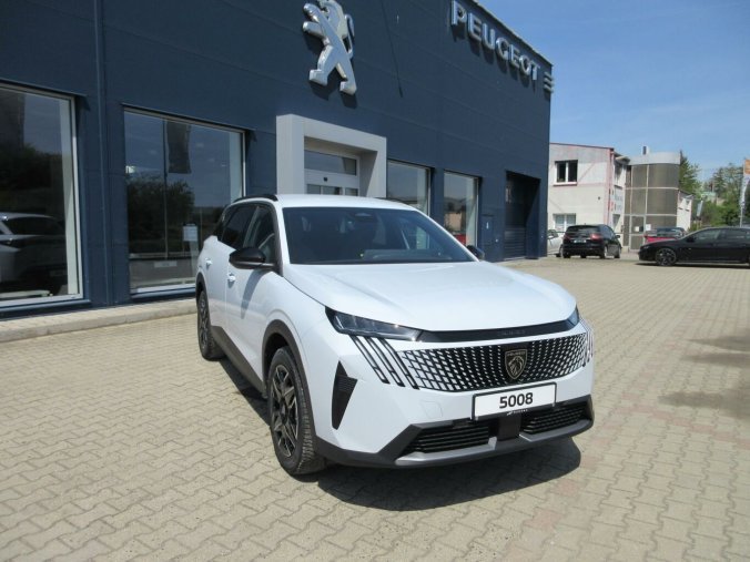 Peugeot 5008, Peugeot 5008 ALLURE Hybrid 145 e-DCS6, barva bílá