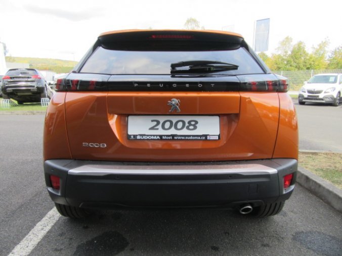 Peugeot 2008, ALLURE 1,5 BlueHDi 110k MAN6, barva oranžová
