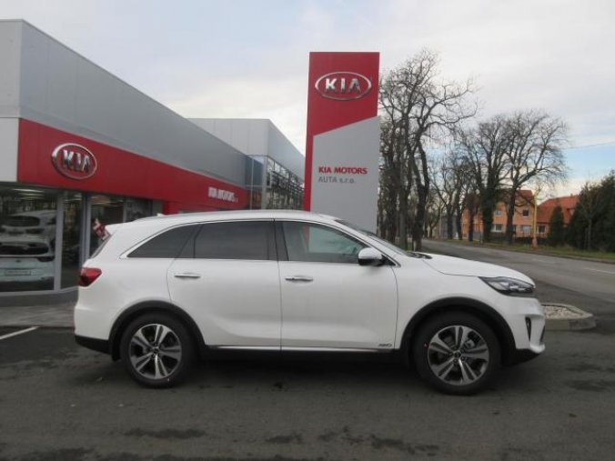 Kia Sorento, 2,2 CRDi 4x4 8A/T PREMIUM LEAT, barva bílá