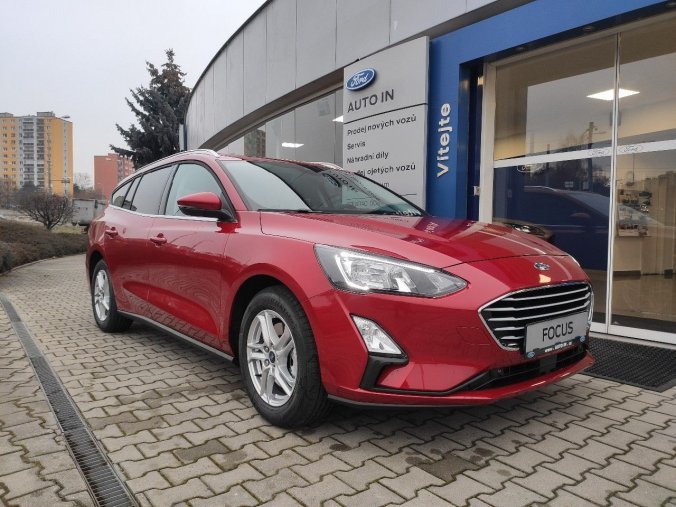 Ford Focus, kombi, Trend Edition Kombi 1,0 EcoBoost 92 kW / 125 k, barva červená