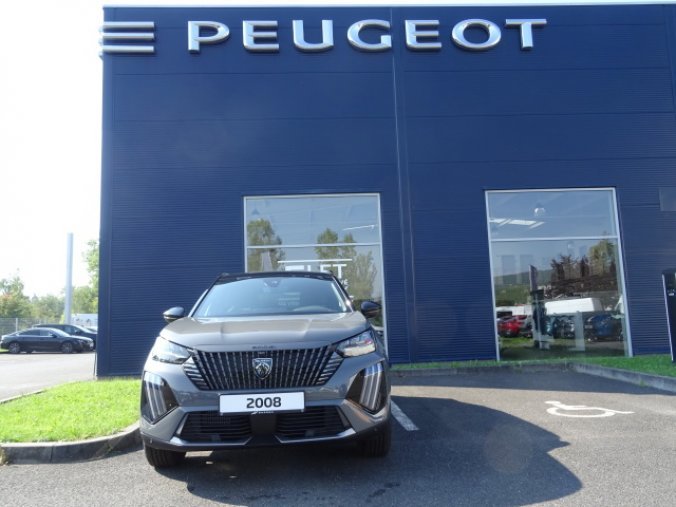 Peugeot 2008, GT 1.2 PureTech 130k EAT8, barva šedá