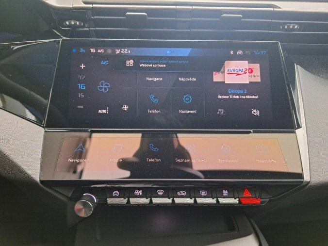 Peugeot 408, Peugeot 408 ALLURE Hybrid 145 e-DCS6, barva modrá