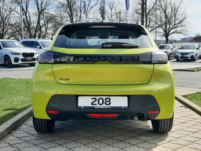 Peugeot 208, Peugeot 208 STYLE 1,2PT 100k M6, barva žlutá