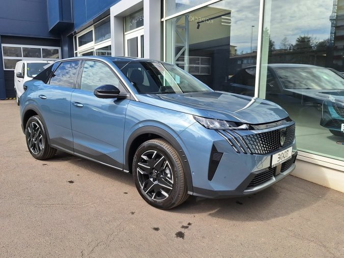 Peugeot 3008, Peugeot 3008 ALLURE Hybrid 145 e-DCS6, barva modrá