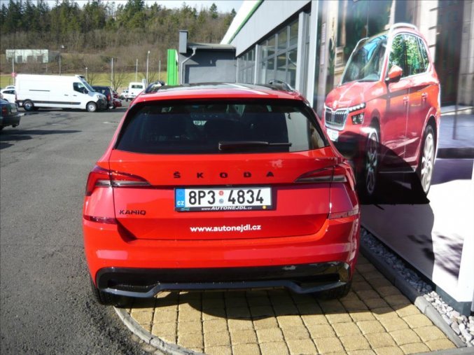 Škoda Kamiq, 1,5 TSI 110 kW Monte Carlo, barva červená