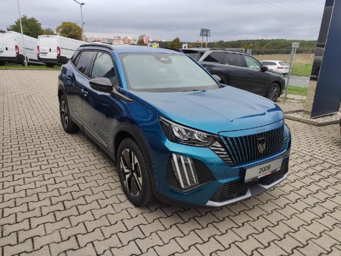Peugeot 2008, Peugeot 2008 ALLURE 1.2 100k MAN6, barva modrá