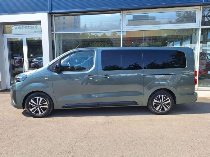Peugeot Traveller, Peugeot Traveller ALLURE Long 2.2 BHDi 180k EAT8, barva šedá