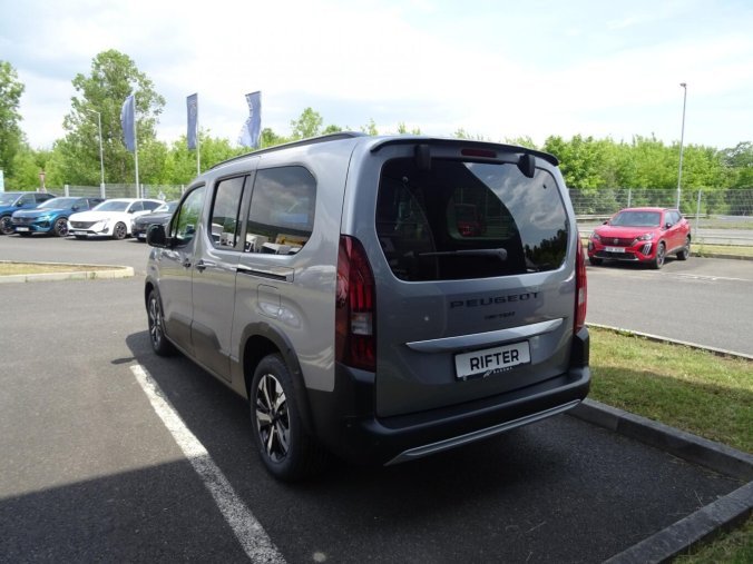 Peugeot Rifter, Peugeot Rifter LONG GT BlueHDi 130k EAT8, barva stříbrná